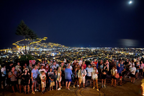 Alanya: Night Safari and Disco Boat Tour with Dinner