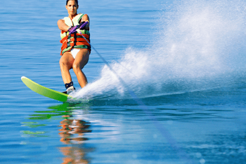 Barbados: 30-Min Water Skiing Lesson at Supreme Watersports