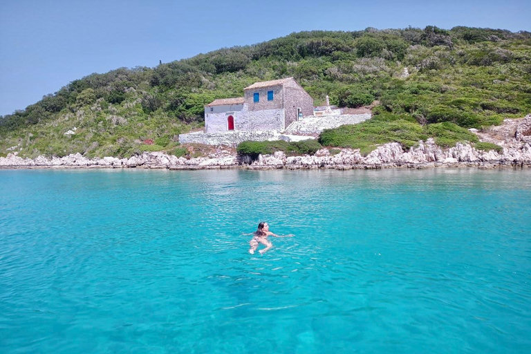 Explore Paxos & Antipaxos with Fiori boat - Private Tour