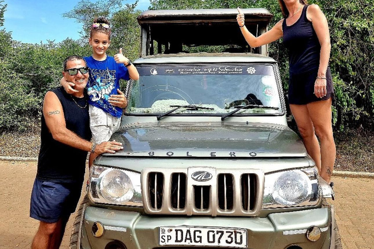 Vanuit Kandy: Sigiriya en Pidurangala Rots Tuk Tuk Safari