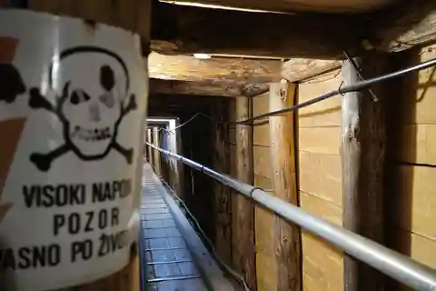 À l'intérieur du siège : l'histoire de la survie de Sarajevo