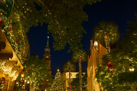 Charleston: Holiday Festival of Lights Tour with Gift
