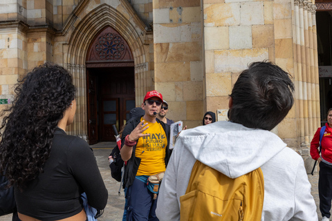 Shared Tour of the Chapinero Neighborhood: Culture, Identity, & Contrasts Spanish Tour
