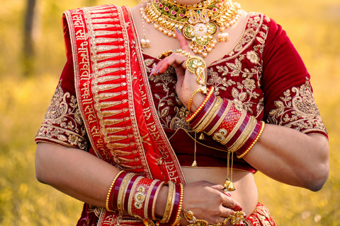 Agra Shopping Tour with Expert Guide & Marble Inlay Workshop Agra Shopping Tour with Representative & Inlay Workshop