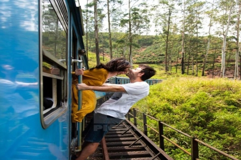 Billetes de Tren de Ella a Kandy - ( Asientos Reservados 2ª Clase )