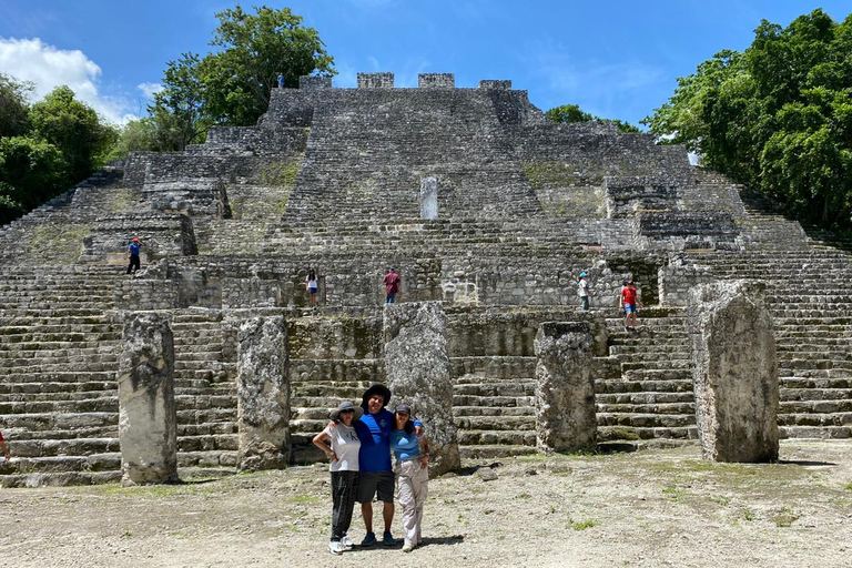 Bacalar: Calakmul ruins, jungle path & stop at the bat cave. Bacalar: Calakmul ruins tour jungle and the bat volcano..