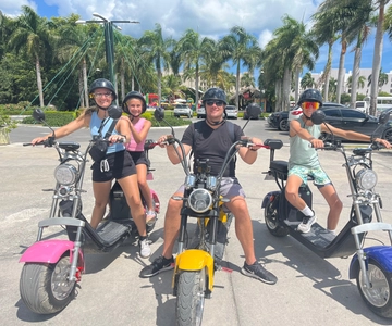 Bavaro Punta Cana: Tour della città con gli scooter elettrici modello Harley
