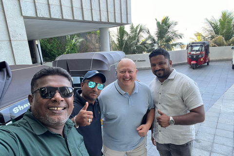 Colombo: Tuk-Tuk Tour with Tea Tasting