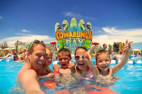 Las Vegas: Cowabunga Bay Water Park Entry Ticket