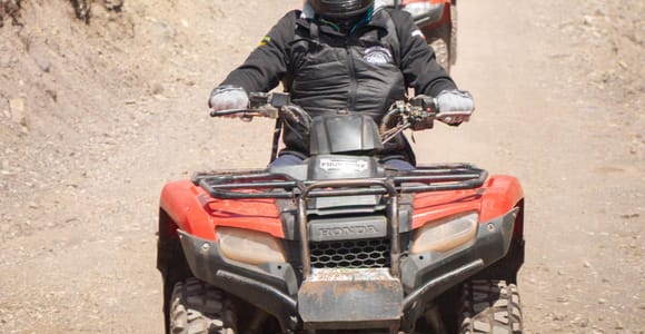 Cusco: ATV Sightseeing Tour to Rainbow Mountain and Red Valley with Meals