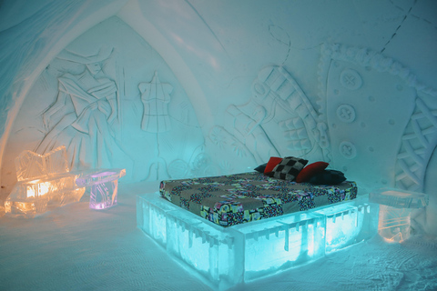 Quebec City: Hôtel de Glace (ice hotel) Overnight Experience