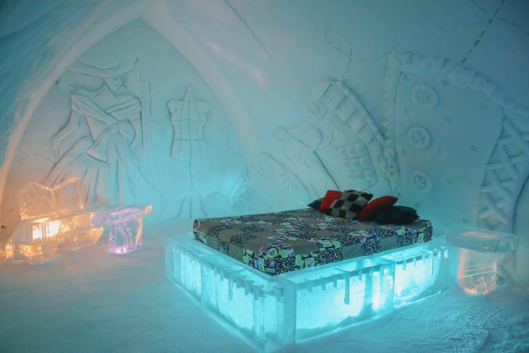 Quebec City: Hôtel de Glace (ice hotel) Overnight Experience