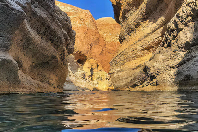 Wadi Sahtan - &quot;Mandoos - The Chest of Oman&quot; - 8 godzin