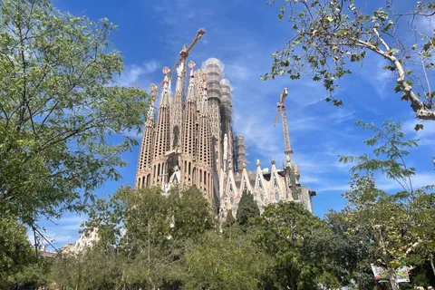 Sagrada Familia Skip-The-Line Guided Tour