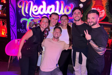 Medellin : Vie nocturne sur les toits et dans les clubs avec des alcools locaux