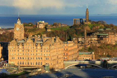 Tour gastronomico di Edimburgo con Eat Walk ToursPranzo nella città vecchia