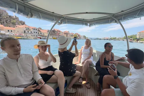 Omiš : Tour en bateau dans les canyons de la rivière Cetina