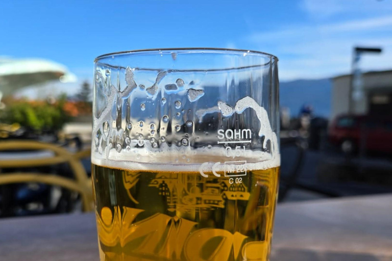 Mumbai: Craft Beer Crawl with a professional tastemaker Mumbai: Craft Beer Crawl with a professional tastemaker