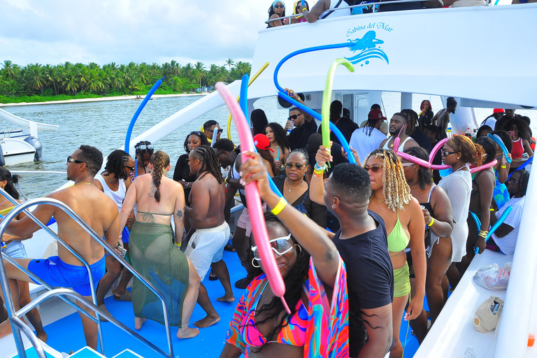 King of Kings Punta Cana – VIP Party Boat with DJ, Open Bar