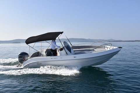 From Split: Half-Day Blue Lagoon and 3 islands Tour Half-Day Blue Lagoon and 3 islands Tour Group tour