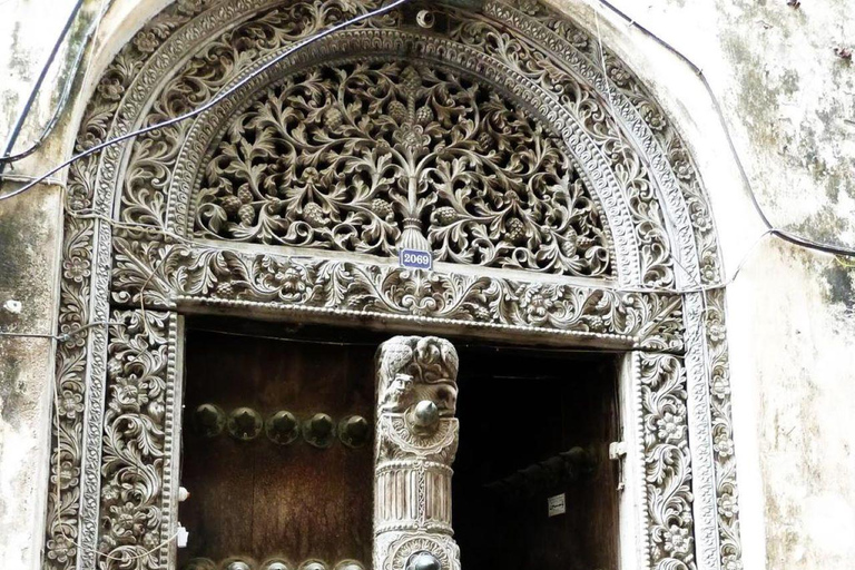 Jozani Forest, Stone Town with Lunch, Night Fish Market