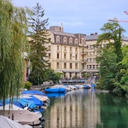 Guided tour of Zurich's historic old town