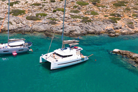 Hersonissos: Luxury Catamaran Cruise to Dia - Lunch & Drinks Catamaran Trip to Dia with Transfer from Hersonissos & Malia
