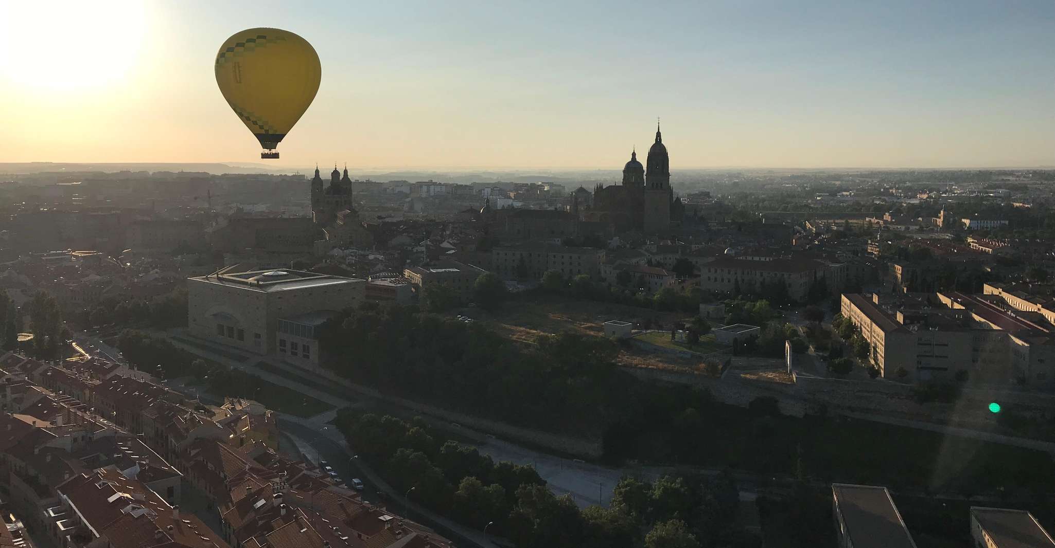 Salamanca, hot air balloon ride - Housity