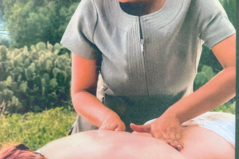 Coral Massage: Relaxing or Relieving to Choose