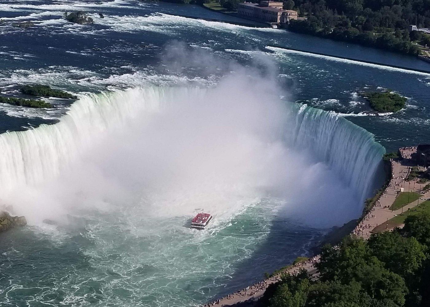 Niagarafälle, USA – Mystery of the Mist Tour + Maid-Bootsfahrt
