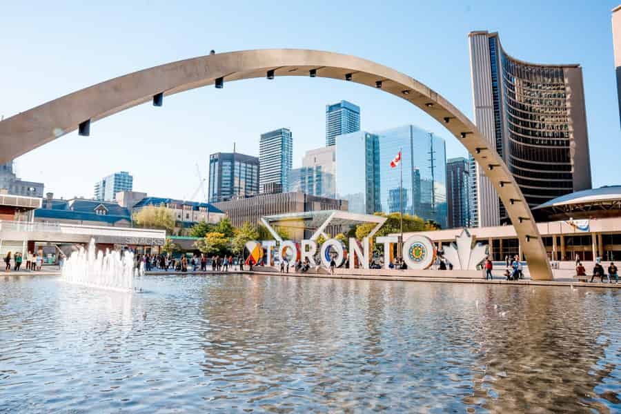 Toronto: 90-minütige City-Express-Tour zu den Highlights. Foto: GetYourGuide Toronto: 90-minütige City-Express-Tour zu den Highlights. Foto: GetYourGuide