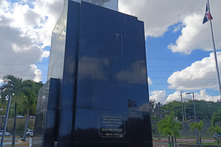 Santo Domingo: Private Tour Beyond the Walls Plaza de la Cultura: National Museums on a Private Tour