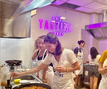 Alicante Paella Cooking Class, Tapas, Drinks and Market