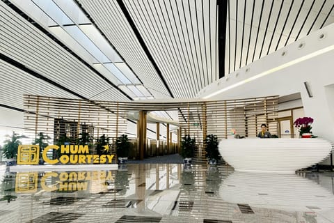 PKX Beijing Daxing International Airport: CHUM Lounge Access