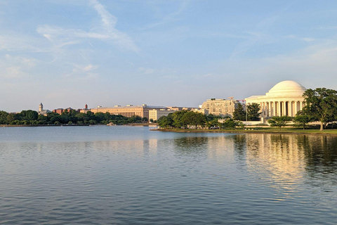 Best of Washington: Private Walking Tour with a Local Private City Walking Tour - 2Hr