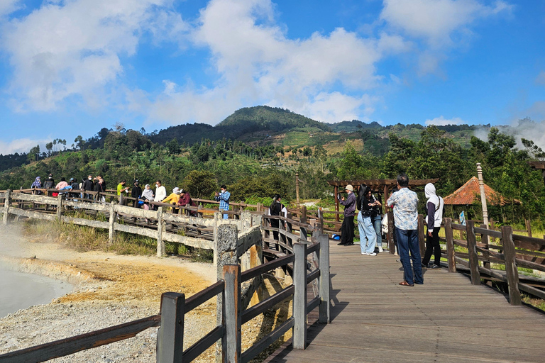 Från Yogyakarta: Dieng-platån &amp; gastronomitur &amp; transferFrån Yogyakarta: Dieng-platån &amp; gastronomi-tur &amp; transfer