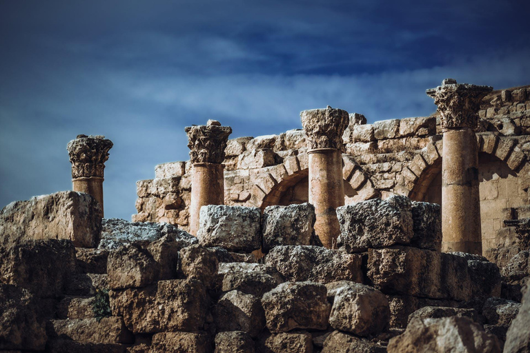 Da Amman : Tour di un giorno intero - Jerash e il Mar Morto.tour con solo trasporto