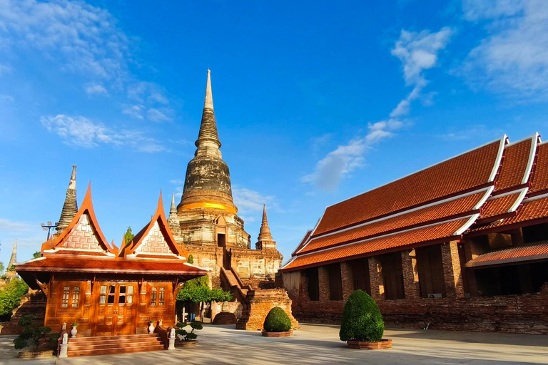 Ayutthaya Day Trip with Air condition Train & Tuk-Tuk Ride