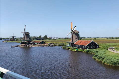 Amsterdam: Tour in bicicletta dei mulini a vento di Zaanse Schans con guida