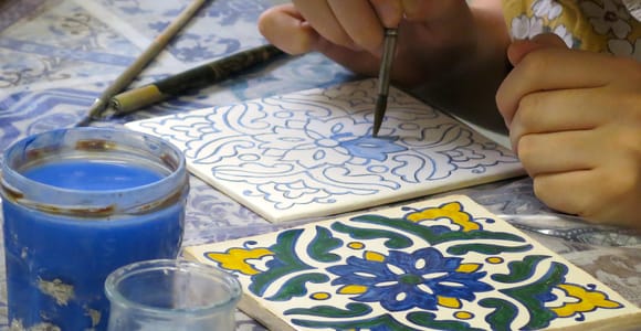 Lisbon: Azulejo Workshop – Paint Your Tiles