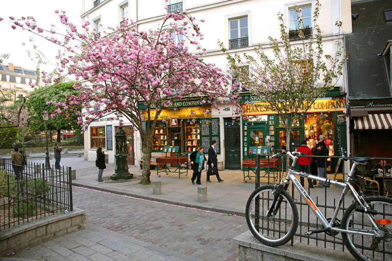 Paris: Latin Quarter Highlights Walking Tour in 1h30 Upgrade to Private Tour - 2h Option