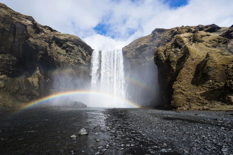 Excursión invernal de 2 días a la costa sur de Islandia