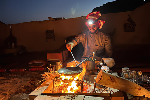 Wadi Rum: tour di 2 giorni in 4x4 con guida beduina