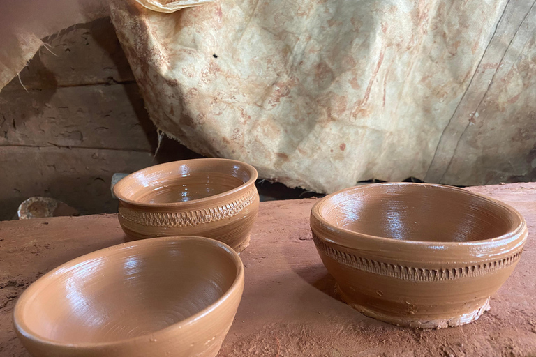 Luang Prabang: Half-Day Cycling & Pottery Experience