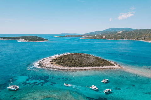 From Split: Blue Cave & 5 Islands Amazing Speedboat Tour