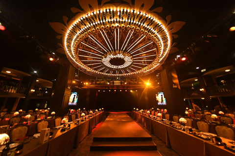 Wuhan: Yellow Crane Tower, East Lake & Hankow Tour