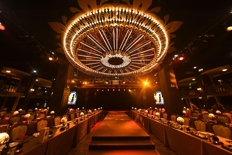 Wuhan: Yellow Crane Tower, East Lake & Hankow Tour