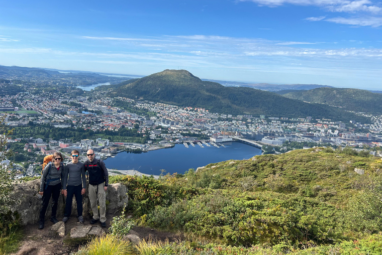 Bergen: Fjord Sauna Experience and Floyen Mountain Hike