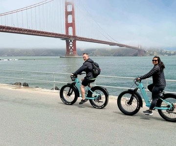 São Francisco: Aluguel de bicicleta elétrica com mapa e balsa opcional