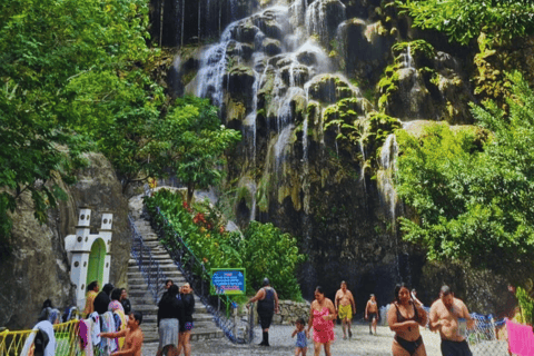 Tolantongo Grottoes from CDMX: Guided Tour with Breakfast Included